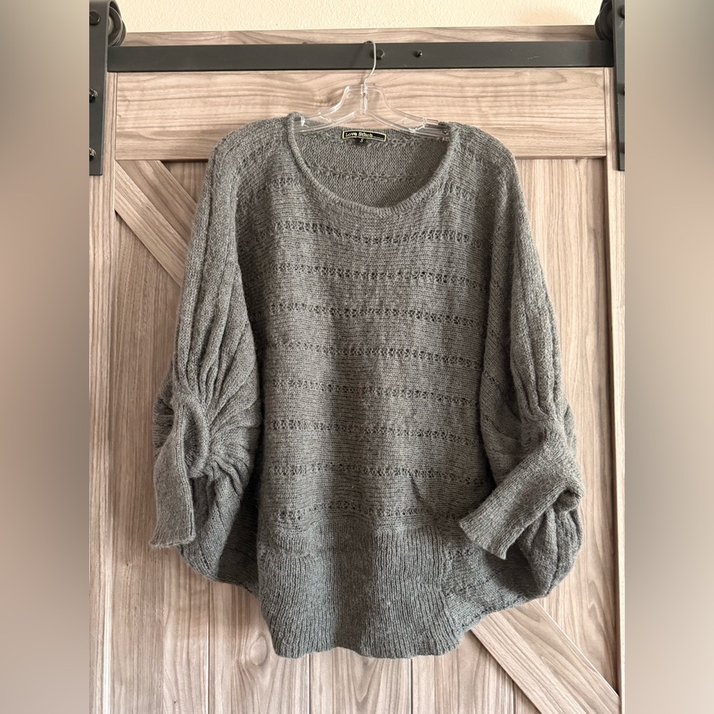 Love Stitch Textured Gray Sweater